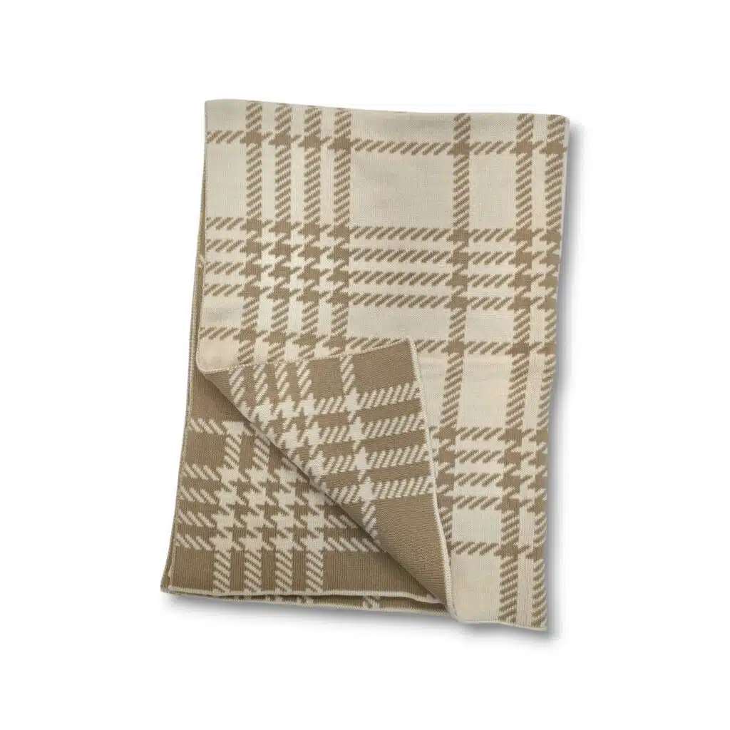 The Plaid Blanket