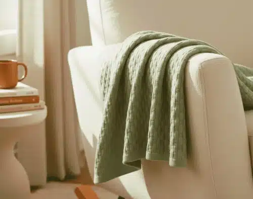 Knitted Blankets and Throws in the UK